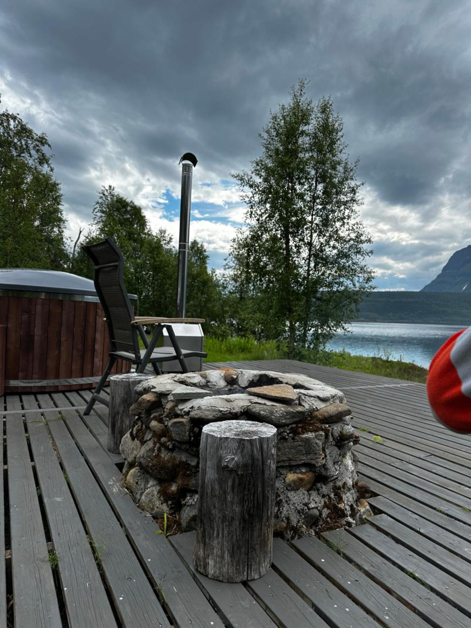 The Emerald Coast Cabin Grov Exteriör bild